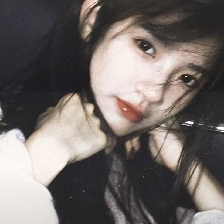 艾拉女士